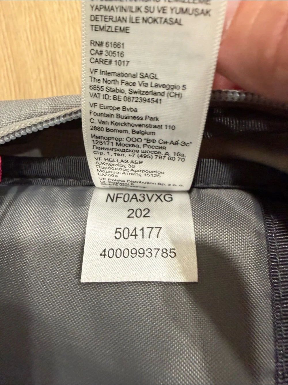 The North Face Jester Backpack Gray Pink FlexVent Hiking School Laptop Bag